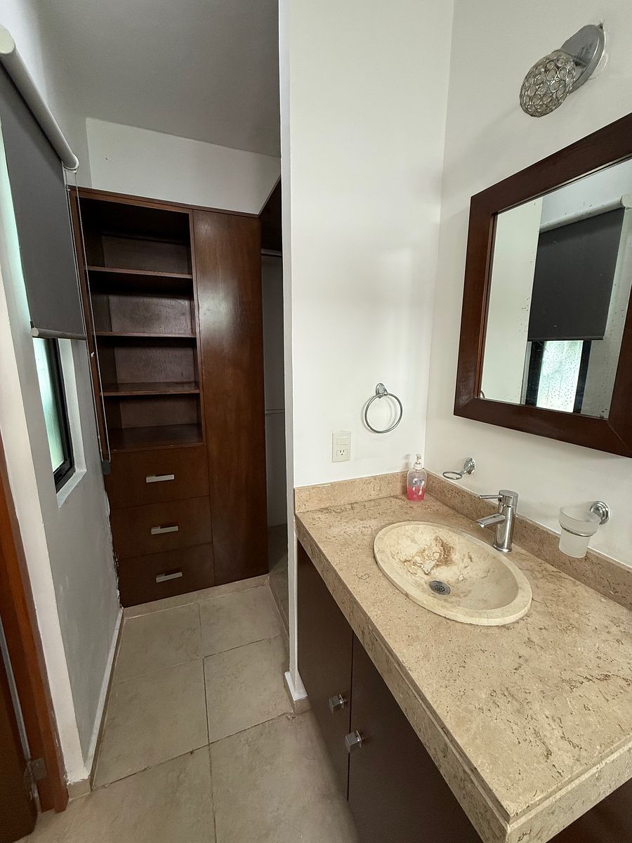 House in Gated Community in Cholul, Mérida, photo 14 of 39