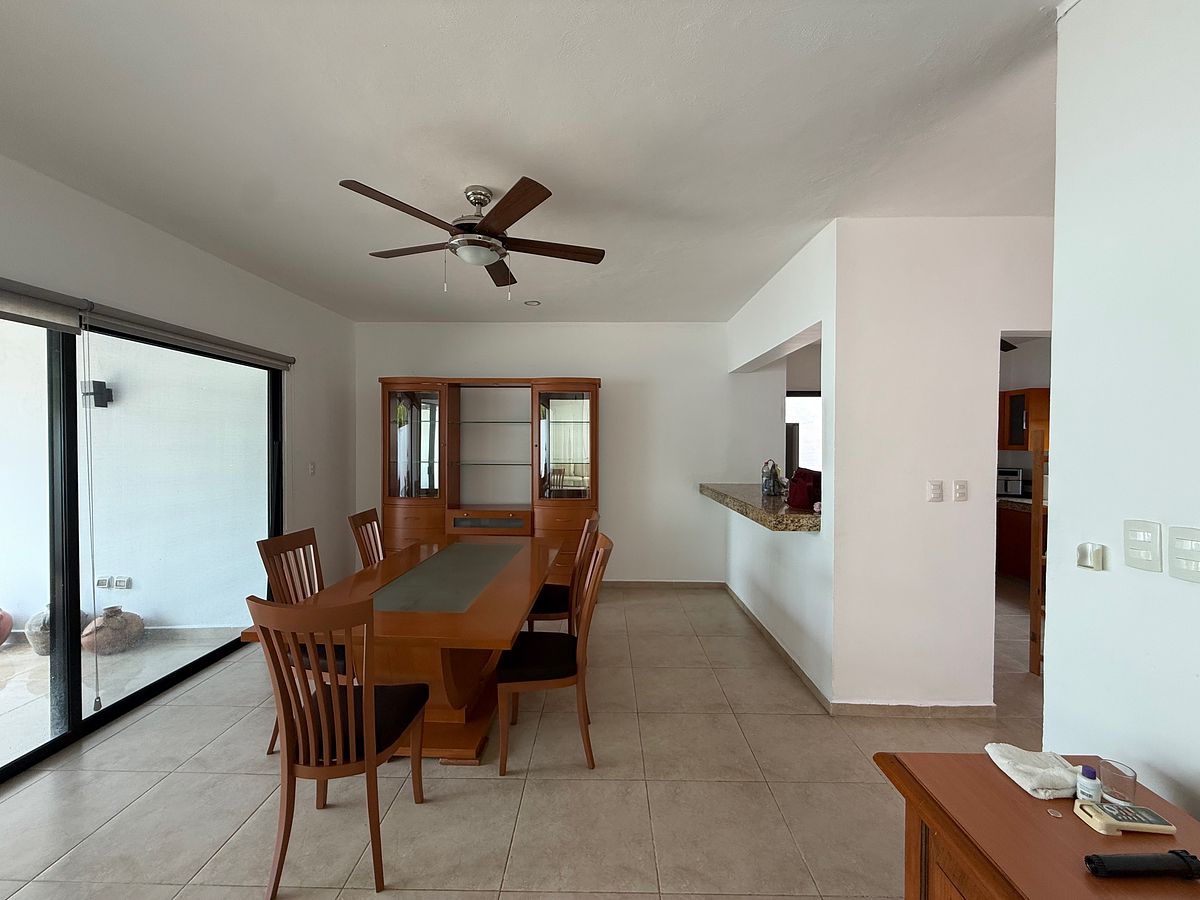 House in Gated Community in Cholul, Mérida, photo 4 of 39