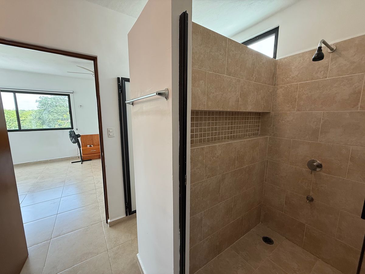 House in Gated Community in Cholul, Mérida, photo 24 of 39