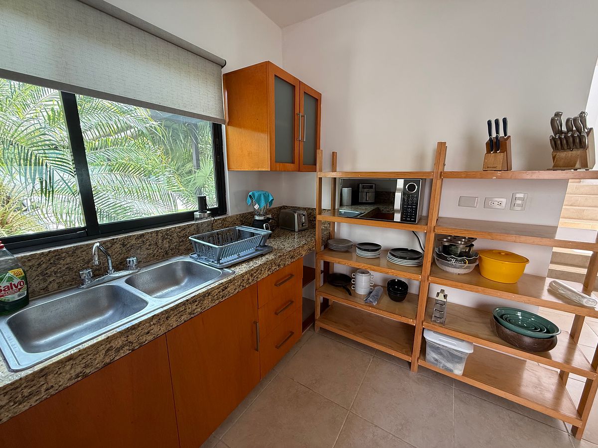 House in Gated Community in Cholul, Mérida, photo 6 of 39