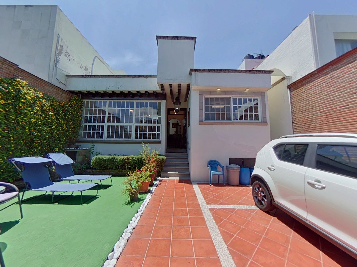 CASA VENTA CDA MONTE OLIMPO 9 BALCONES DE LA HERRADURA - foto 2