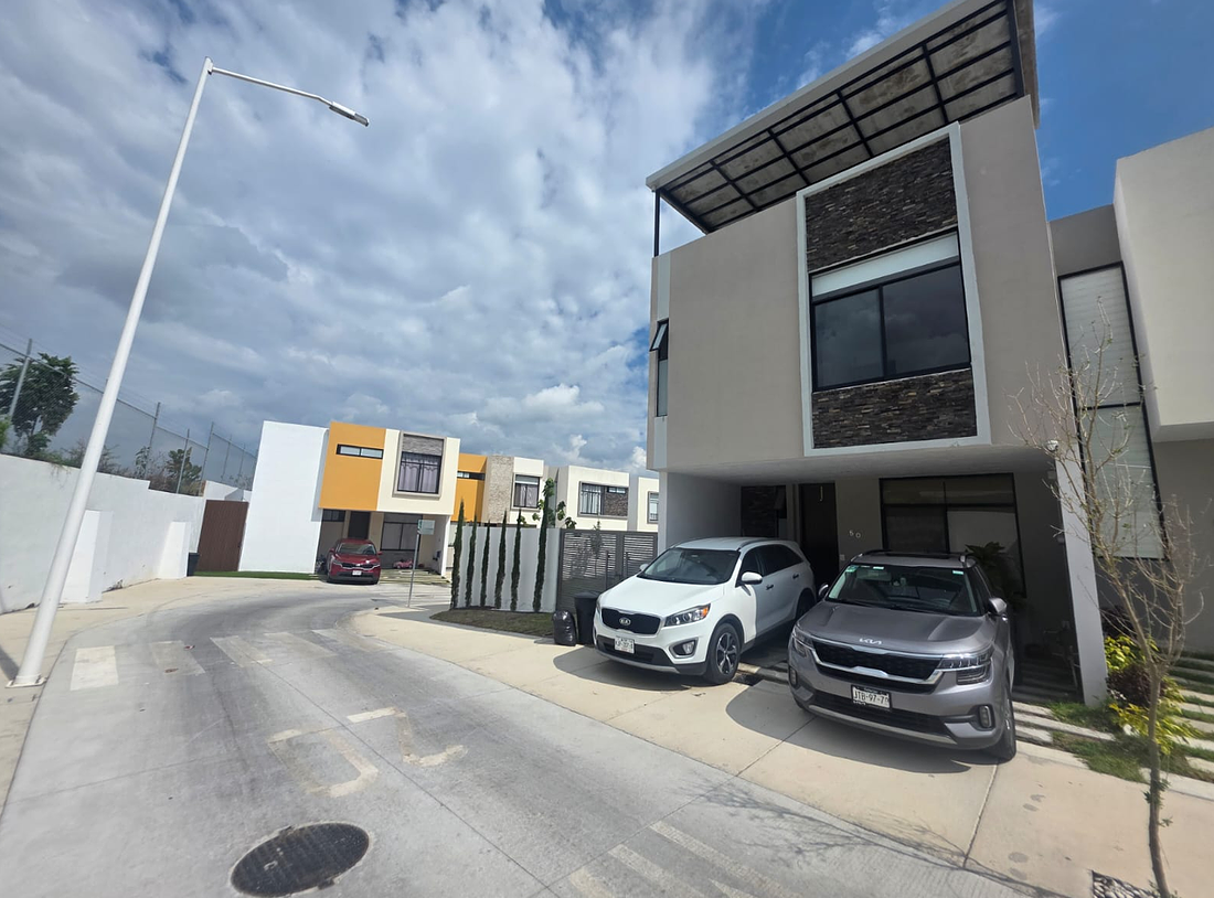 Casa en venta en Jardines de Santa Anita, foto 1 de 18