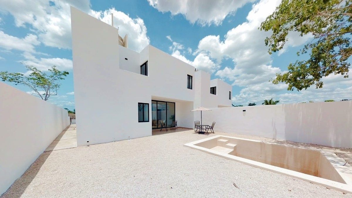 Casa de entrega imediata em Sitpach e PRÉ-VENDA em Bellavista, Dzityá., foto 1 de 20