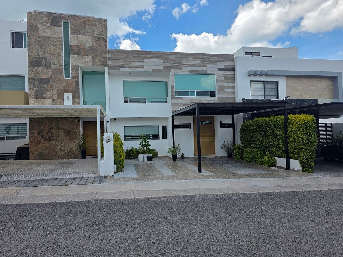 Casa en Venta en Juriquilla | Grand Juriquilla | Amenidades - foto 2