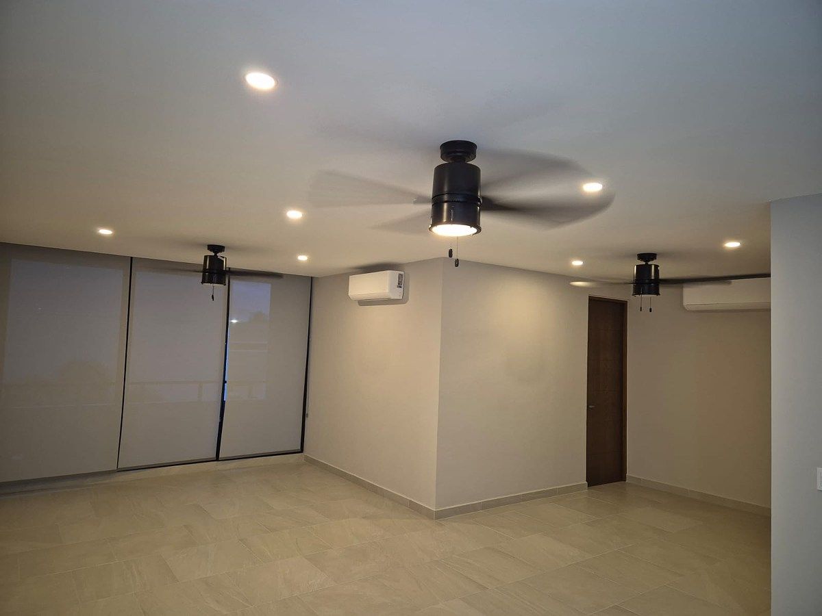 Rent a spacious apartment in Arbolada, Cancun, photo 1 of 17