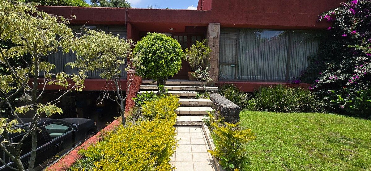 Casa en Venta en Pedregal Tips Inmobiliarios ®, photo 1 of 12