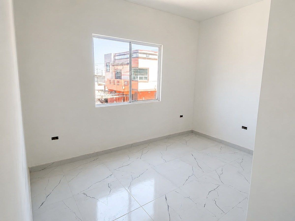 Casa en ED Ruiz Cortínez, Ensenada, foto 15 de 18