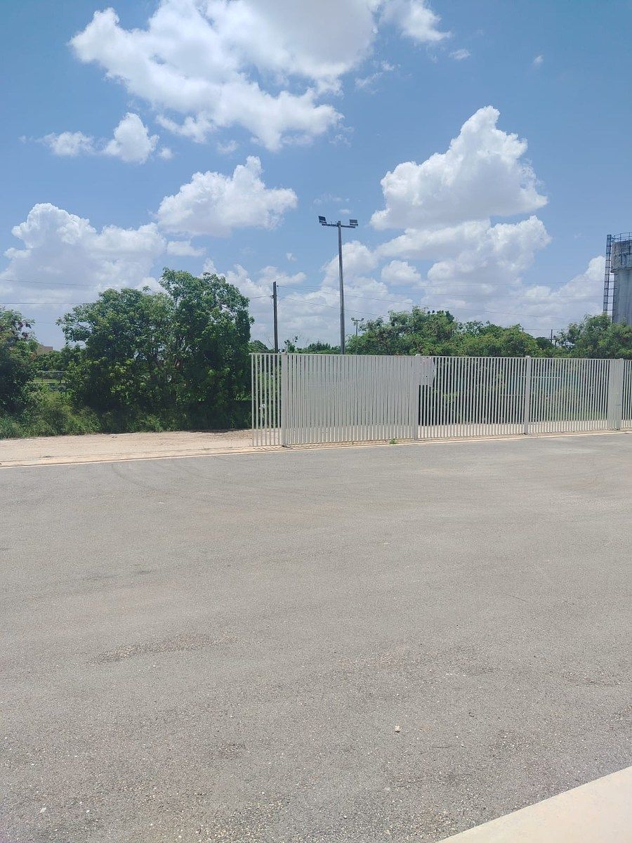 Commercial Storage Unit in San Juan Bautista, Mérida, photo 6 of 8
