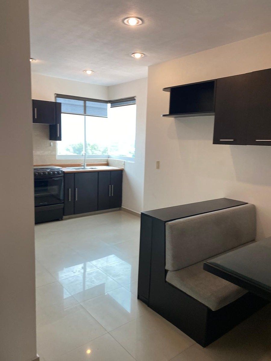 Apartment in Lomas Verdes (Conjunto Lomas Verdes), Naucalpan de Juárez, photo 4 of 23