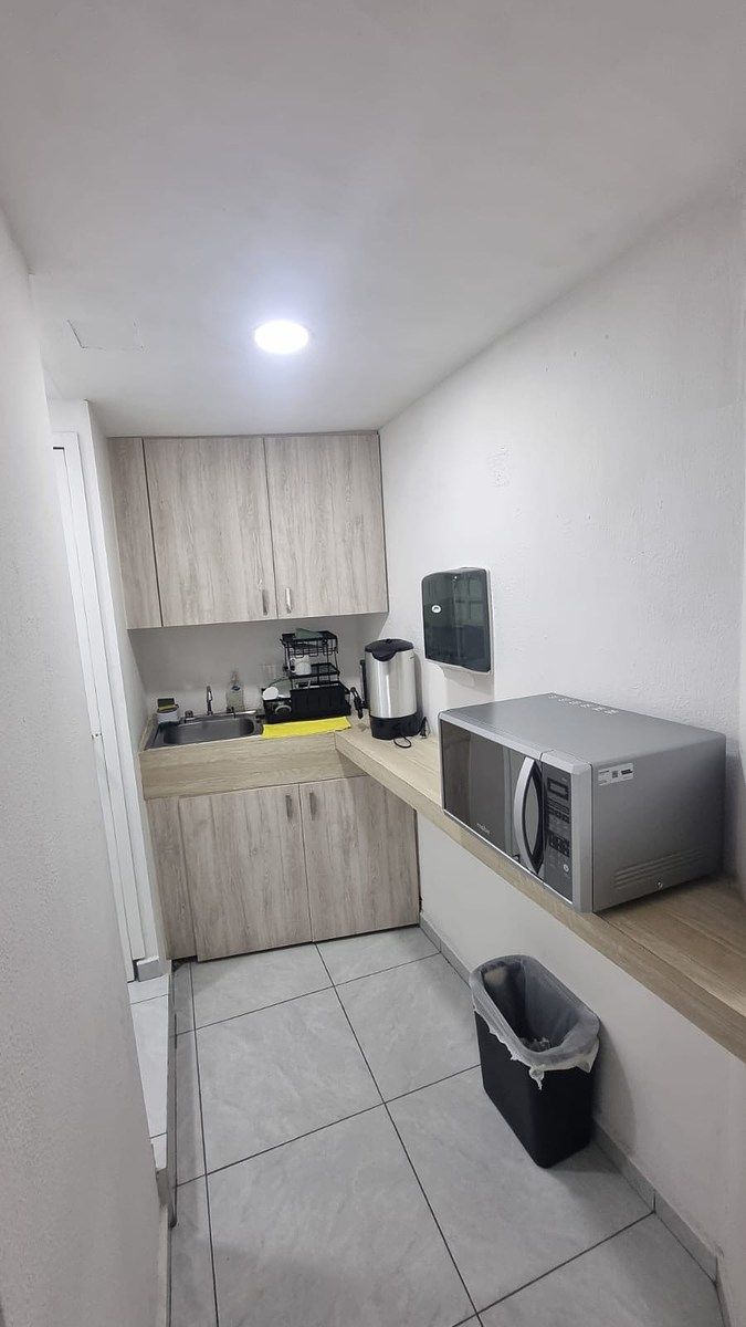 Office in Ladrón de Guevara, Guadalajara, photo 8 of 12