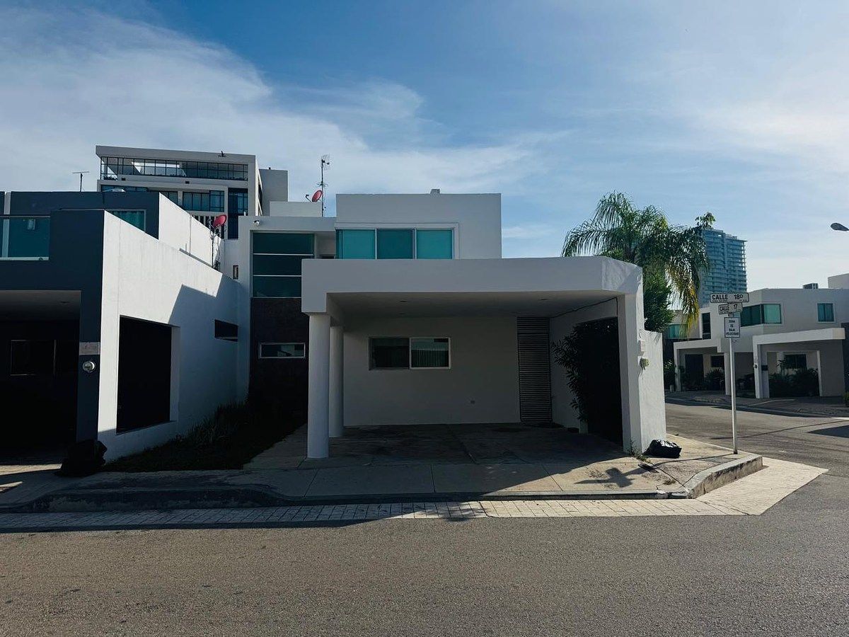 HOUSE FOR SALE, IN MERIDA, IN CONDOMINIUM, ALTABRISA, photo 1 of 11