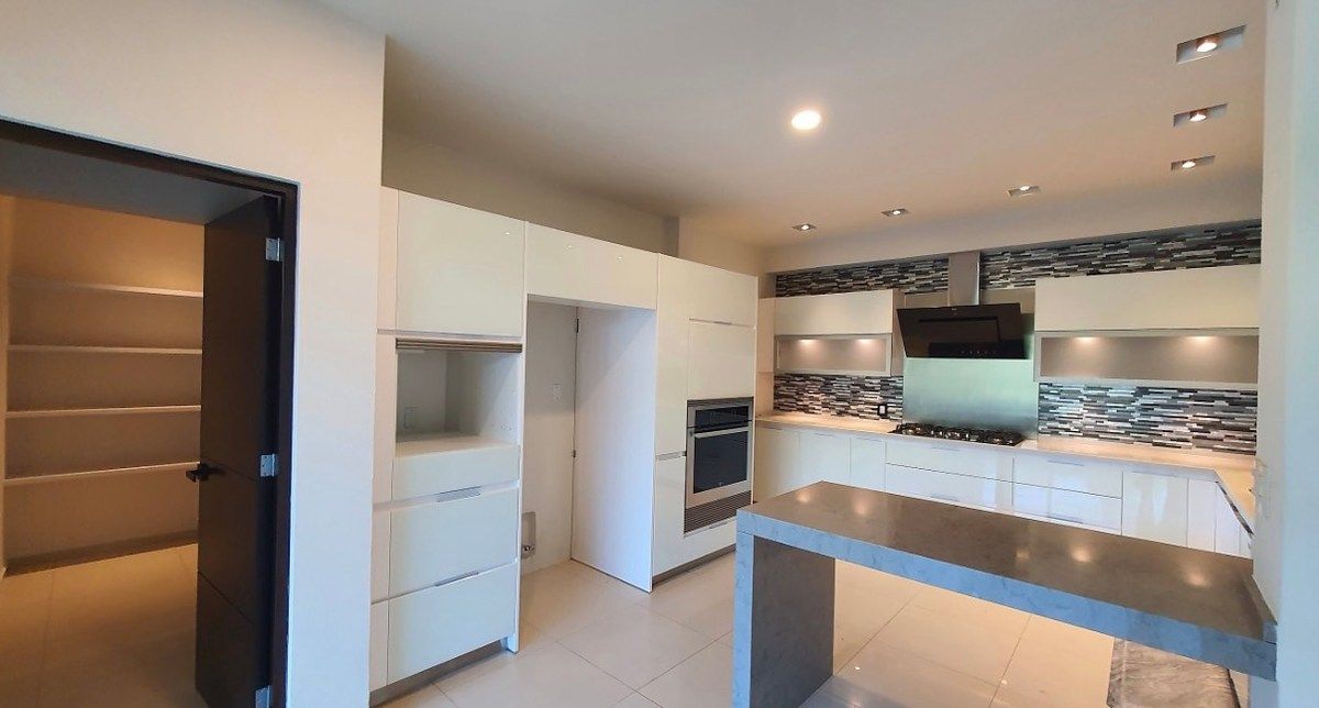 Casa em Hacienda de Valle Escondido, Atizapán de Zaragoza, foto 9 de 40