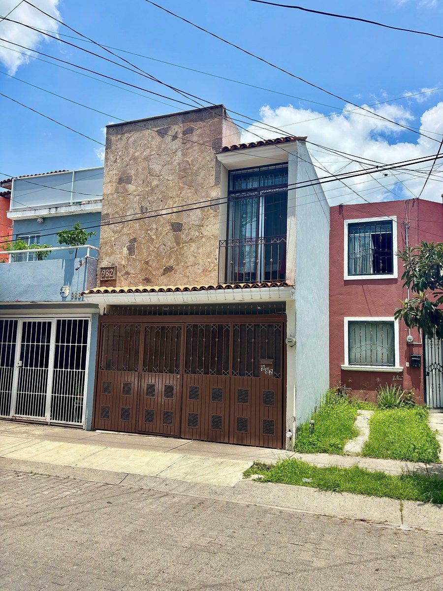 Casa em Santa Margarita Residencial, Zapopan, foto 2 de 20