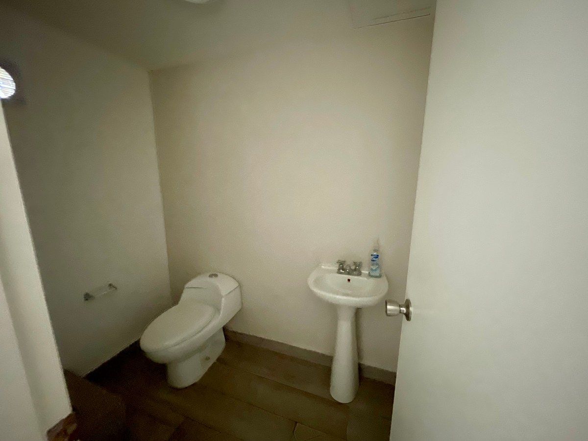 Retail Space in San Agustin Campestre, San Pedro Garza García, photo 6 of 7