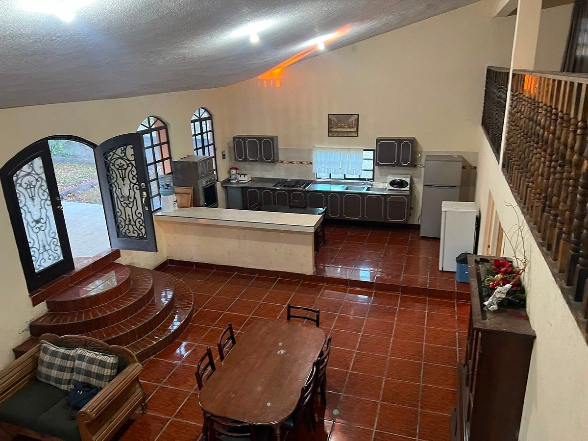Casa em San Antonio de las Alazanas, Arteaga, foto 9 de 12