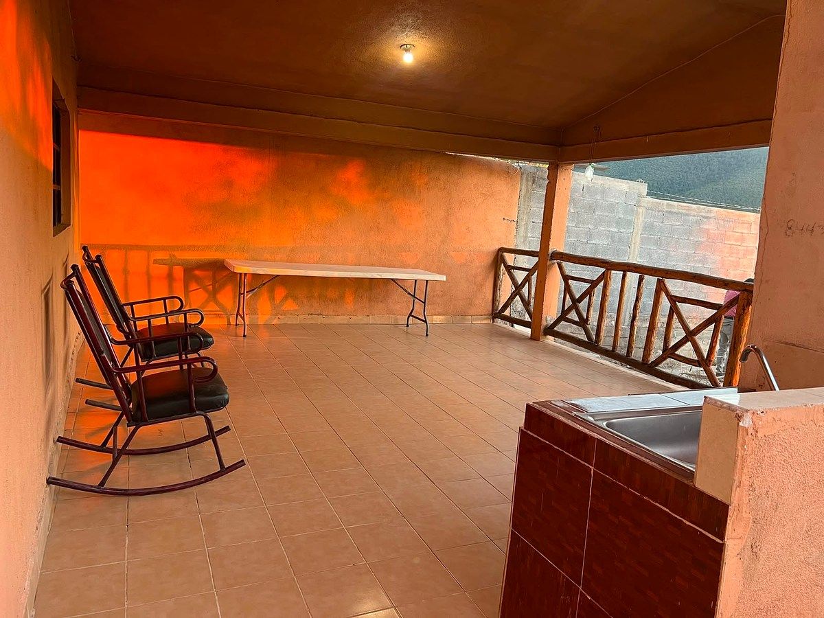 Casa em San Antonio de las Alazanas, Arteaga, foto 12 de 12