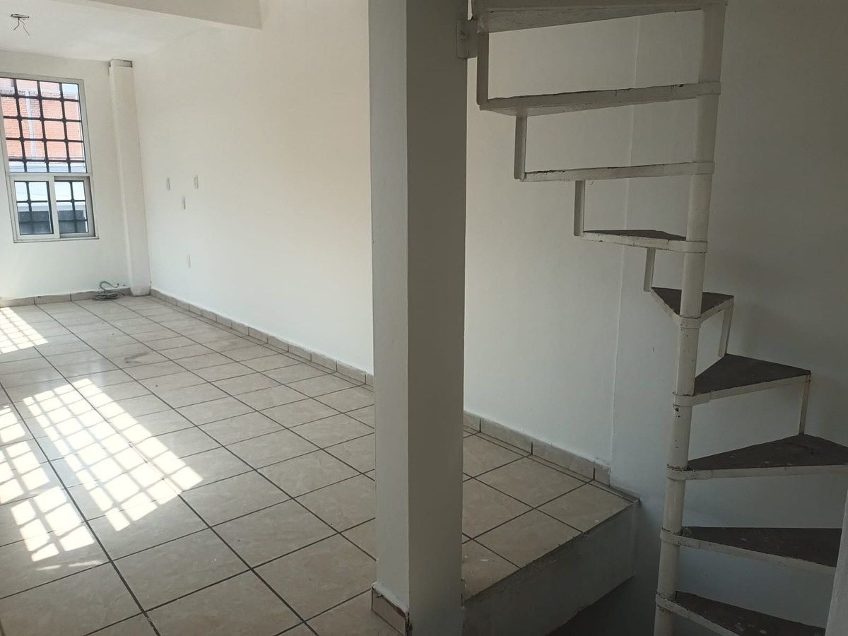 Local comercial en Granjas de San Antonio, Iztapalapa, foto 11 de 17