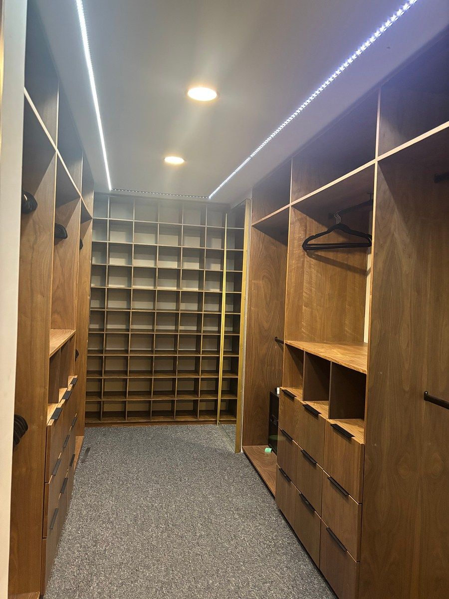 Vestidor, recámara principal, foto 11 de 21