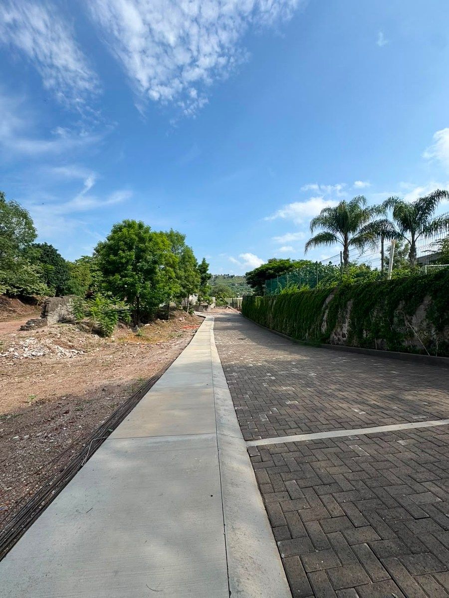 Lot in Bosques de San Isidro, Zapopan, photo 5 of 13