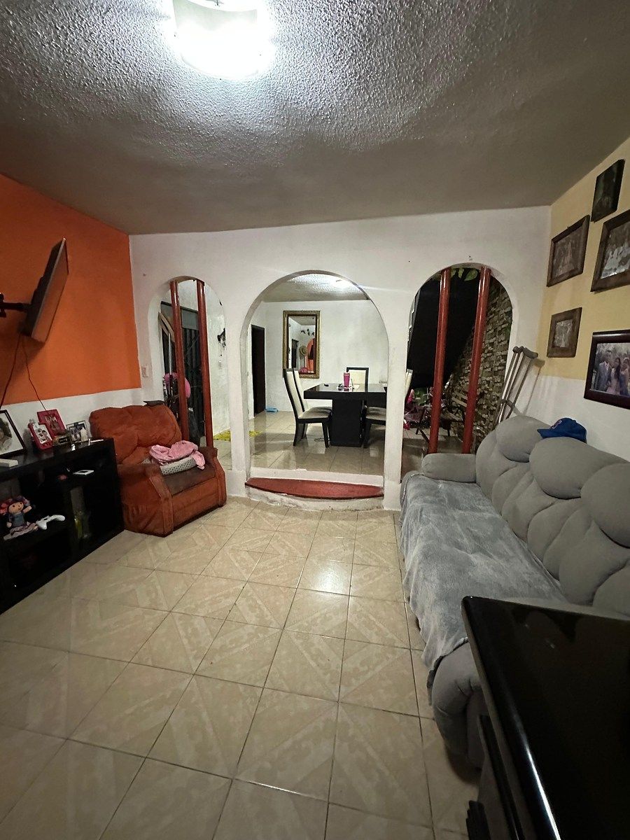 House in Valle de Aragón 3ra Sección Oriente, Ecatepec de Morelos, photo 3 of 19