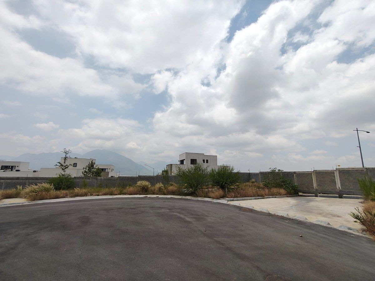 Lot in Cumbres Calzadas, García, photo 6 of 12