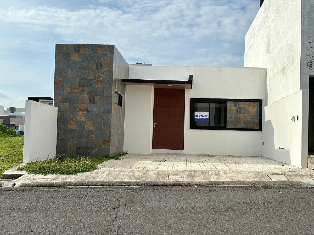 Casa de um andar em Lomas de La Rioja, foto 1 de 12