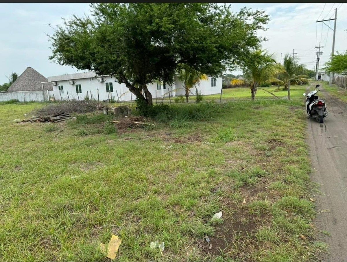 Terreno Plano en Venta | 374 m² en Km 140, Santa Rosa - Image 2