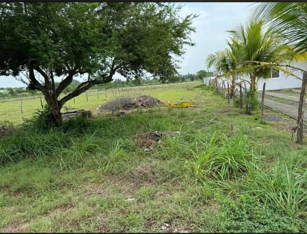 Terreno Plano en Venta | 374 m² en Km 140, Santa Rosa - Image 3
