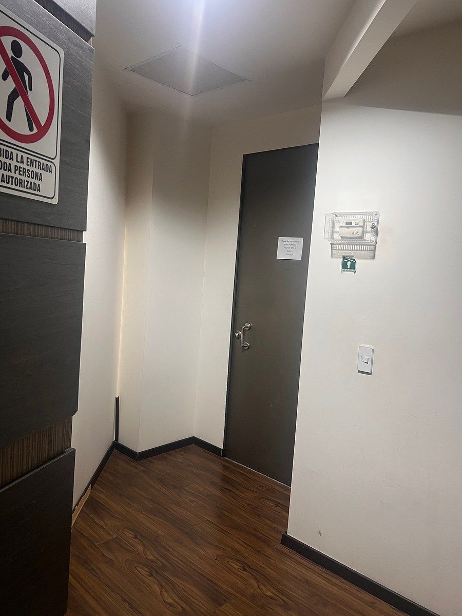 Sala Comercial em Puerta de Hierro, Zapopan, foto 7 de 16