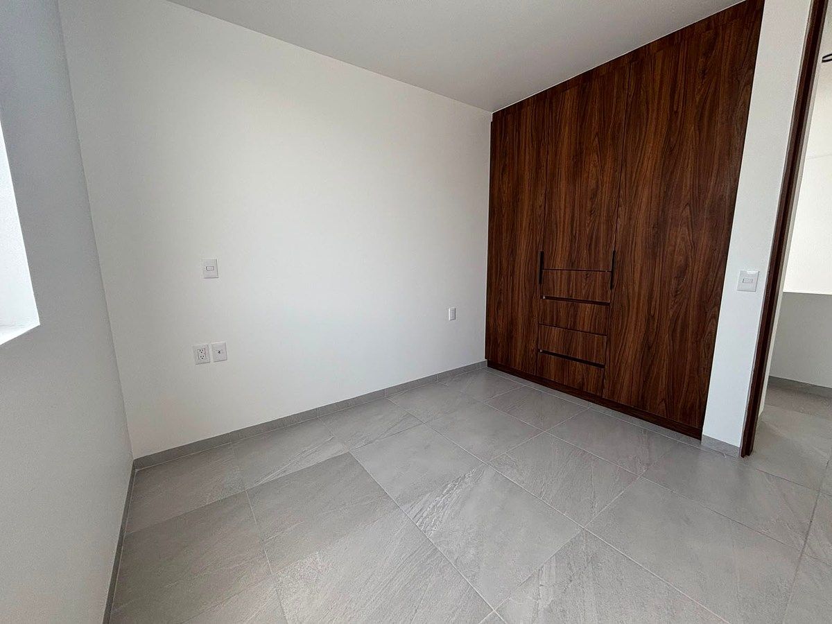 Casa em El Condado, Corregidora, foto 4 de 12