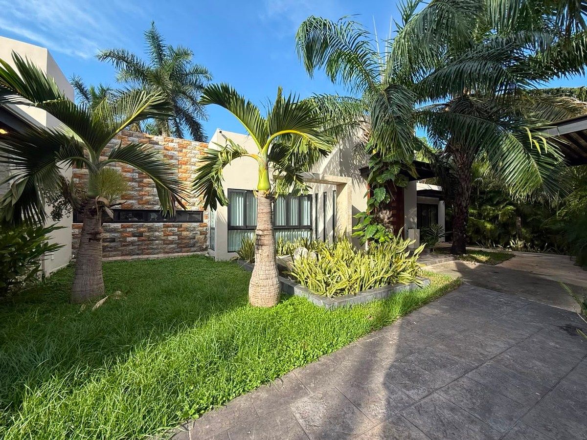 Linda Casa de 1 ANDAR em Cholul, foto 1 de 13