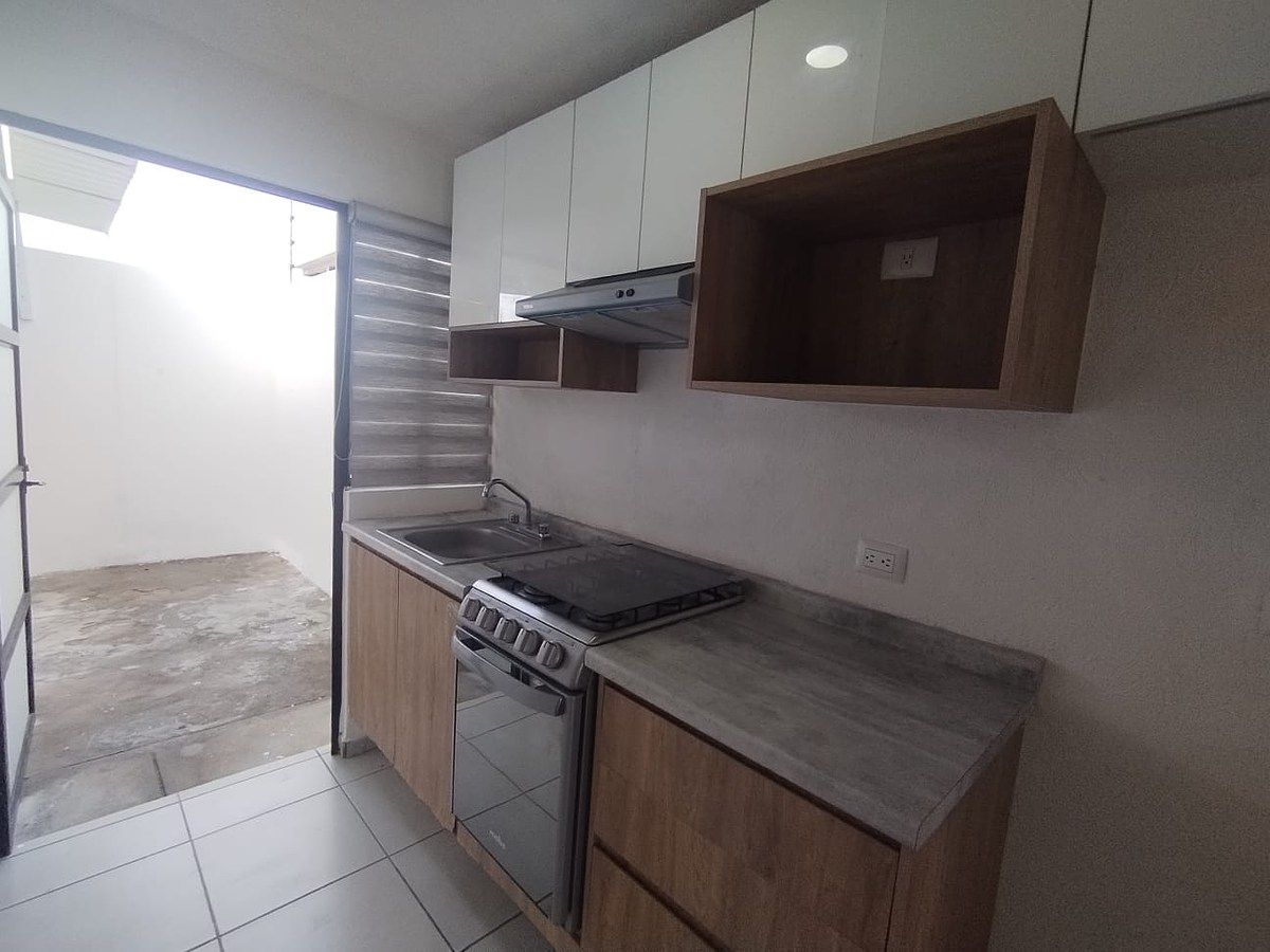 Casa em Alva Residencial, Zapopan, foto 3 de 13