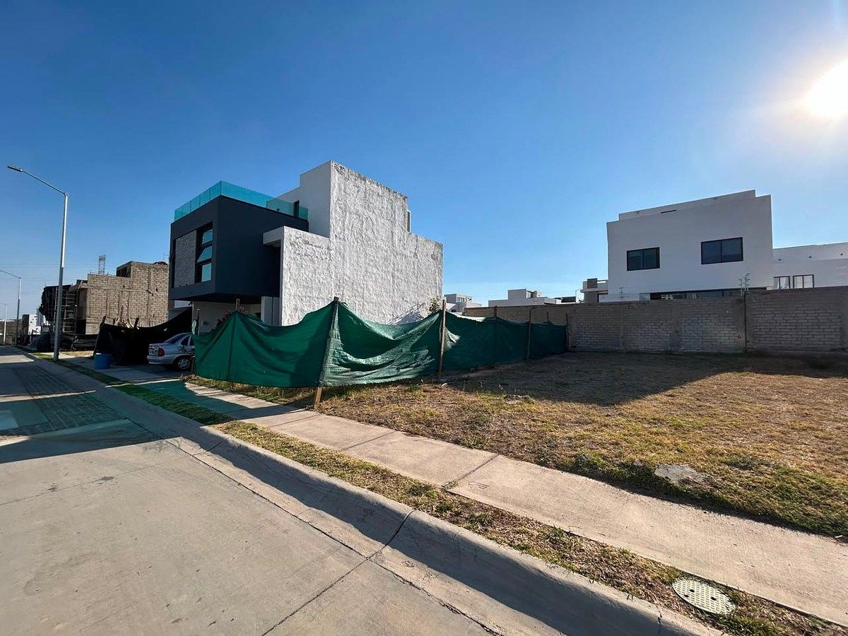 Lote em Capital Norte, Zapopan, foto 6 de 9