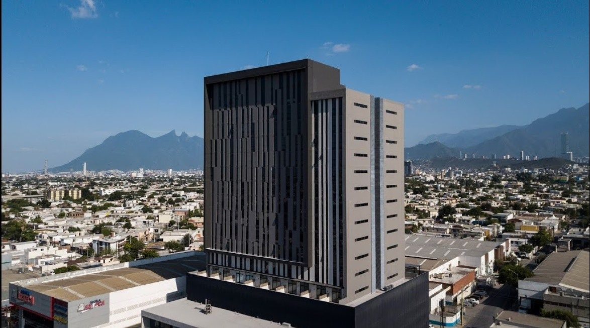 Renta departamento amueblado Torre Luz (Mitras Centro), foto 1 de 14