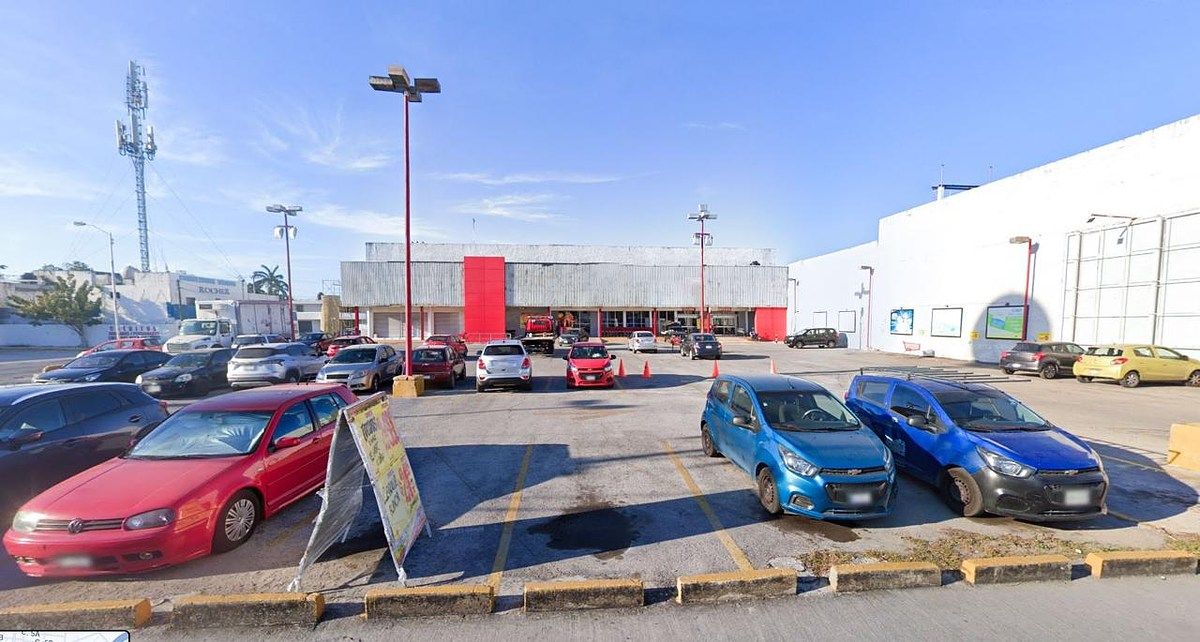 Armazém Comercial em Pensões, Mérida, foto 1 de 14