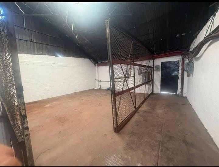 Bodega comercial en San Bartolo Naucalpan (Naucalpan Centro), Naucalpan de Juárez, foto 4 de 13