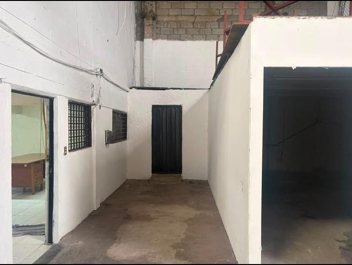 Bodega comercial en San Bartolo Naucalpan (Naucalpan Centro), Naucalpan de Juárez, foto 5 de 13