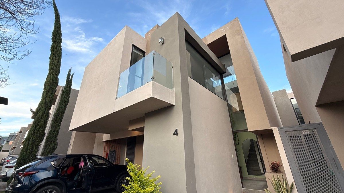 Venta casa en El Refugio super precio!, foto 1 de 27