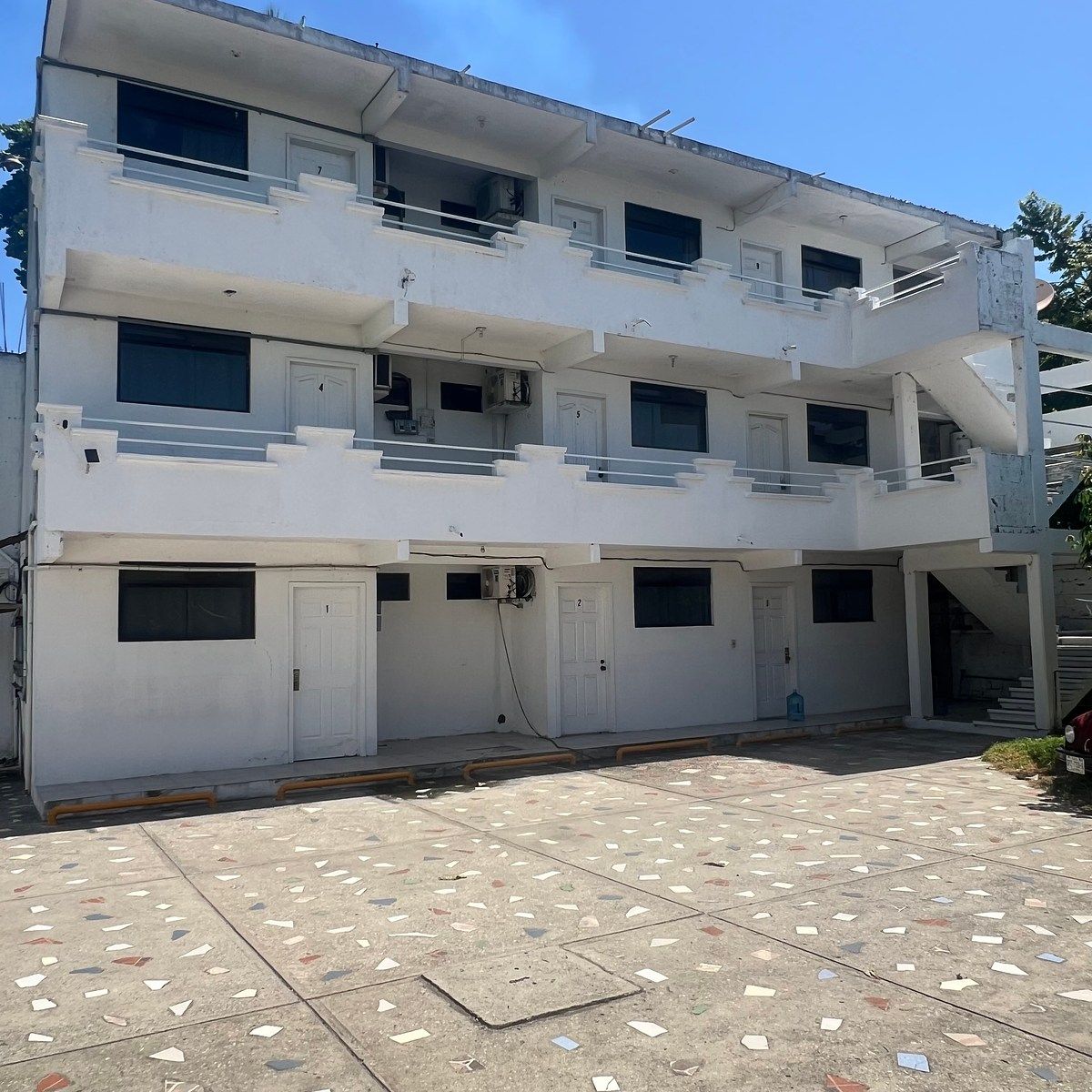 Hotel en Renta, foto 1 de 17