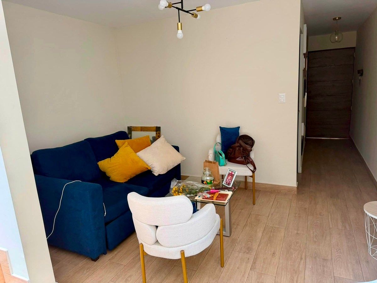 Moderna casa en Hacienda Real - Image 1