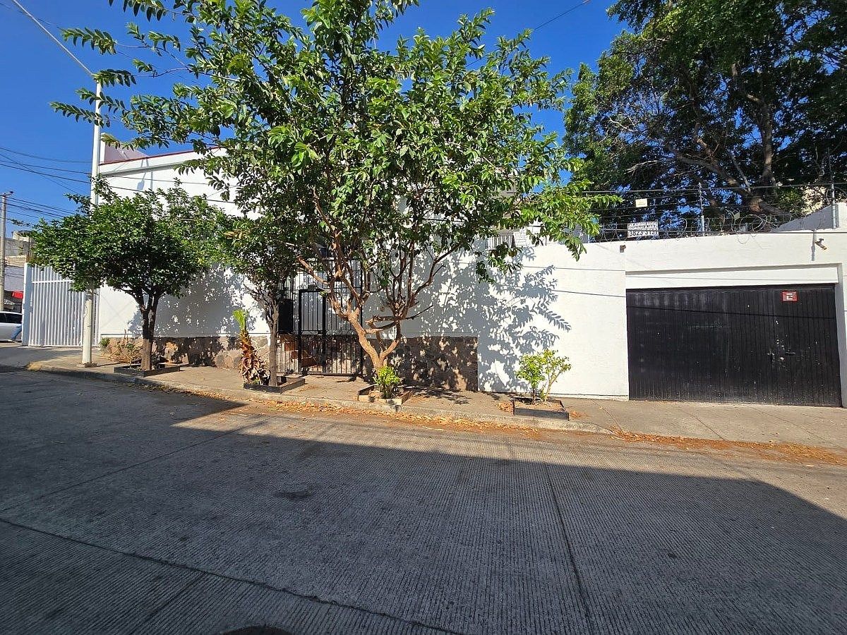 Casa com uso comercial em Alcalde Barranquitas, Guadalajara, foto 11 de 13