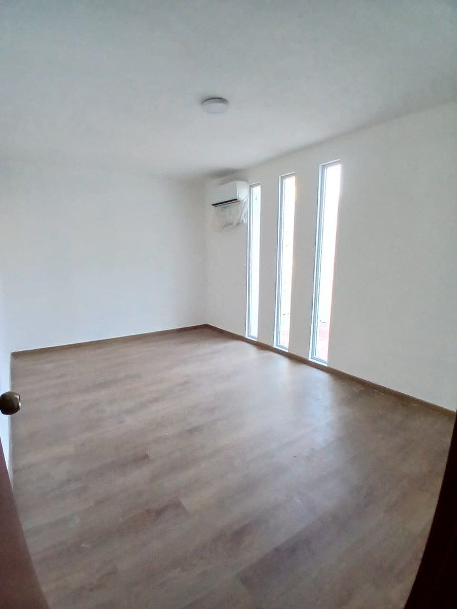 Casa com uso comercial em Alcalde Barranquitas, Guadalajara, foto 2 de 13