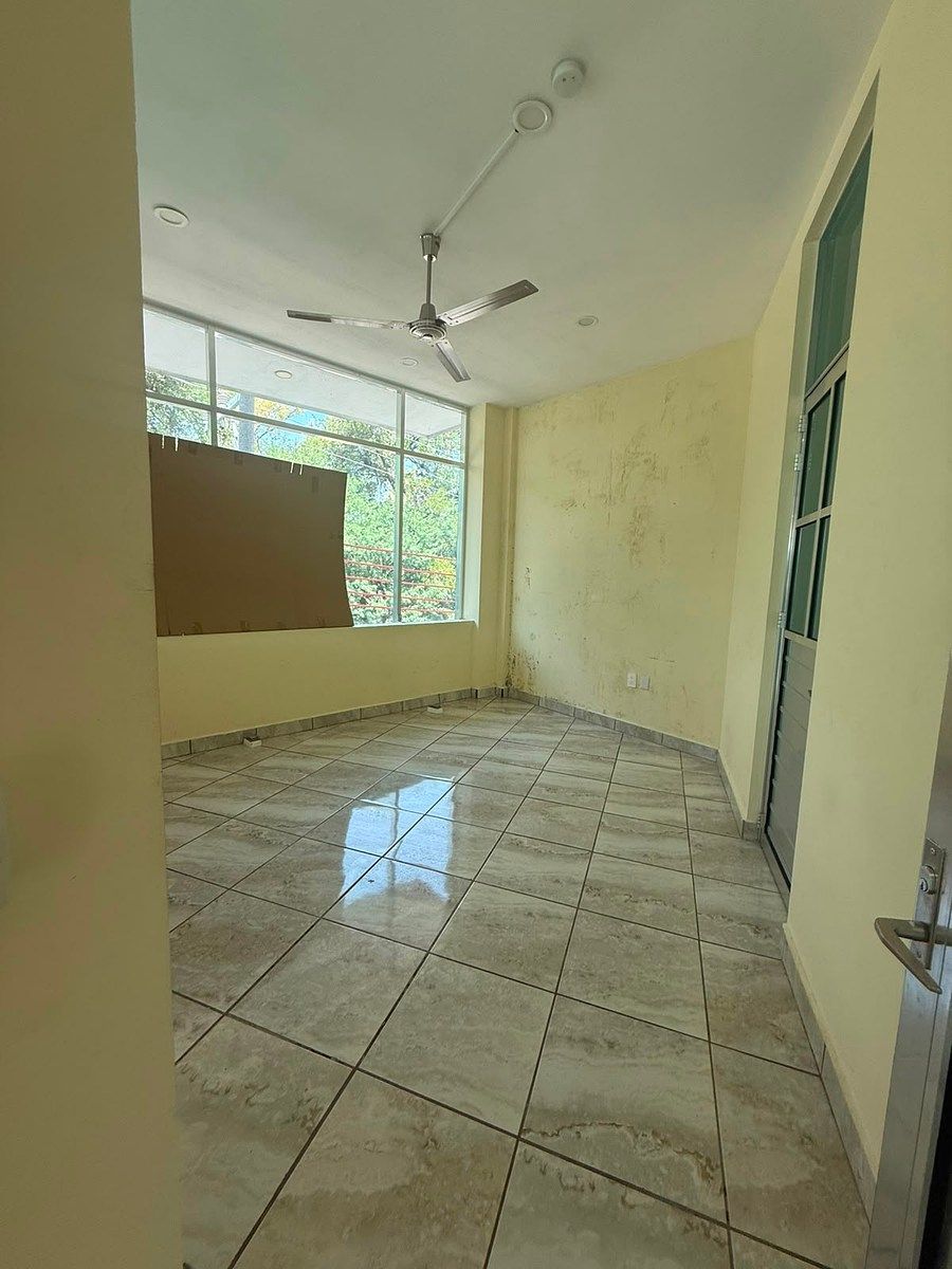 Building in San Mateo, Corregidora, photo 9 of 15