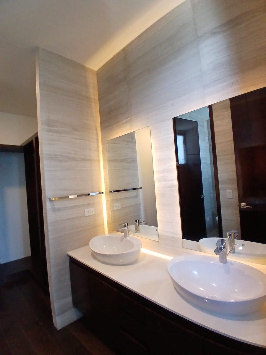 Apartamento en Zona 14, Guatemala, foto 7 de 18