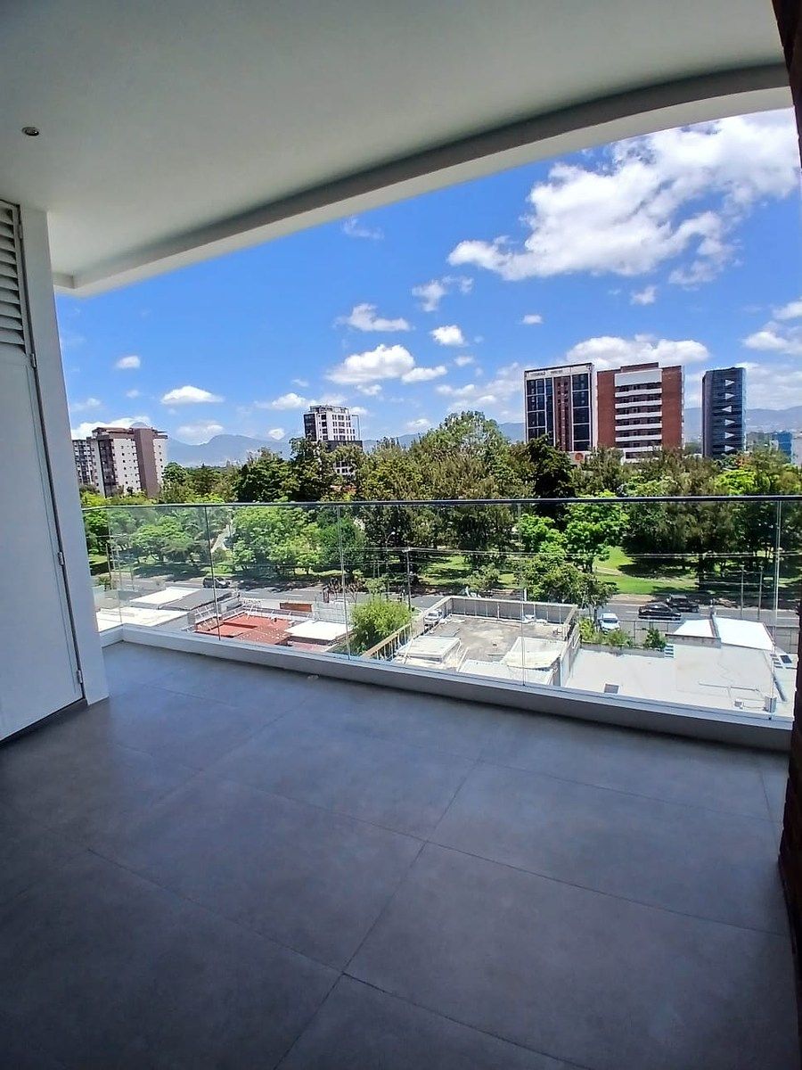 Zona 14 / Edificio Echo / 154.13m² - Image 4