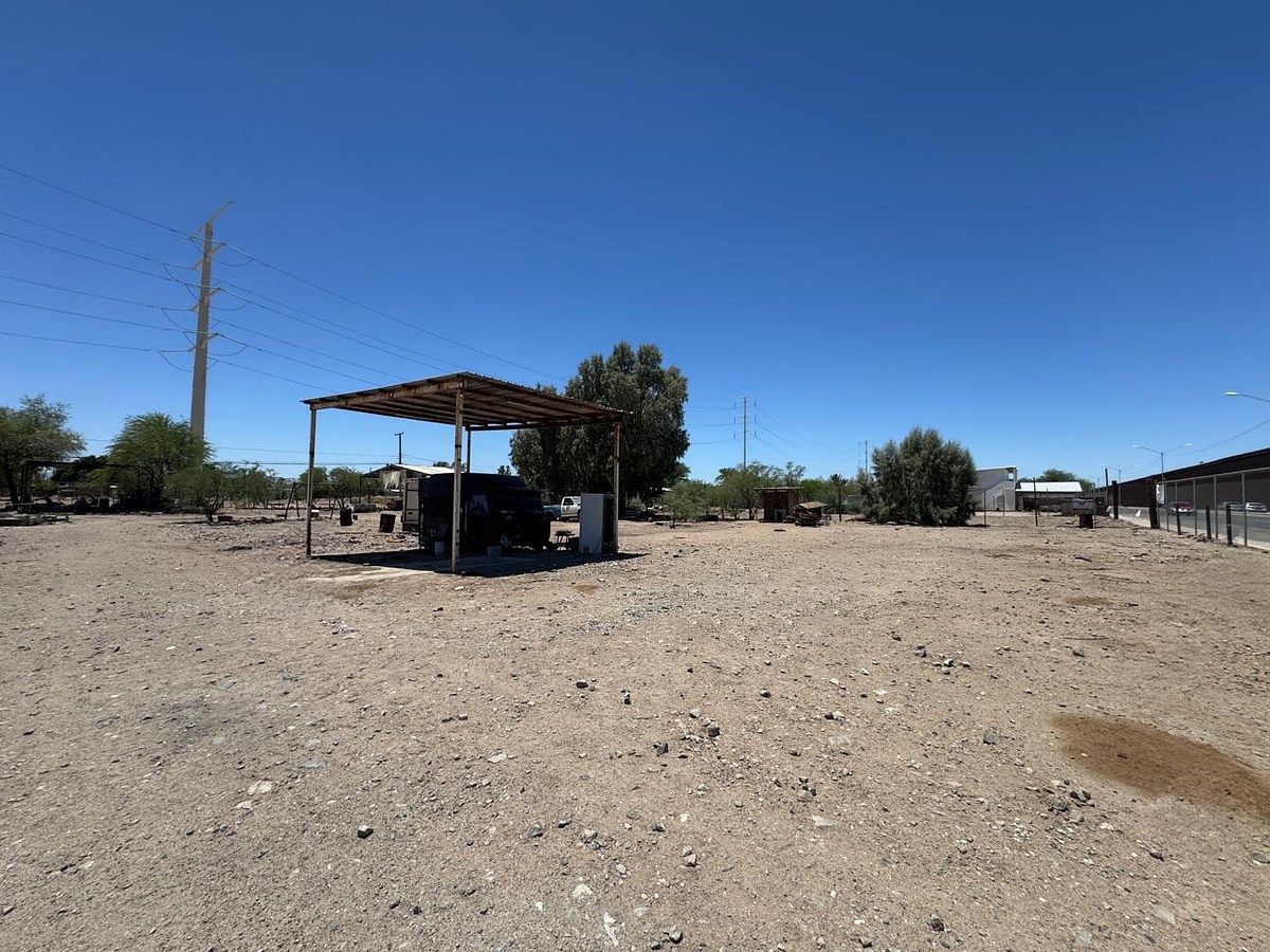 Lote em Eligio Esquivel, Mexicali, foto 3 de 6