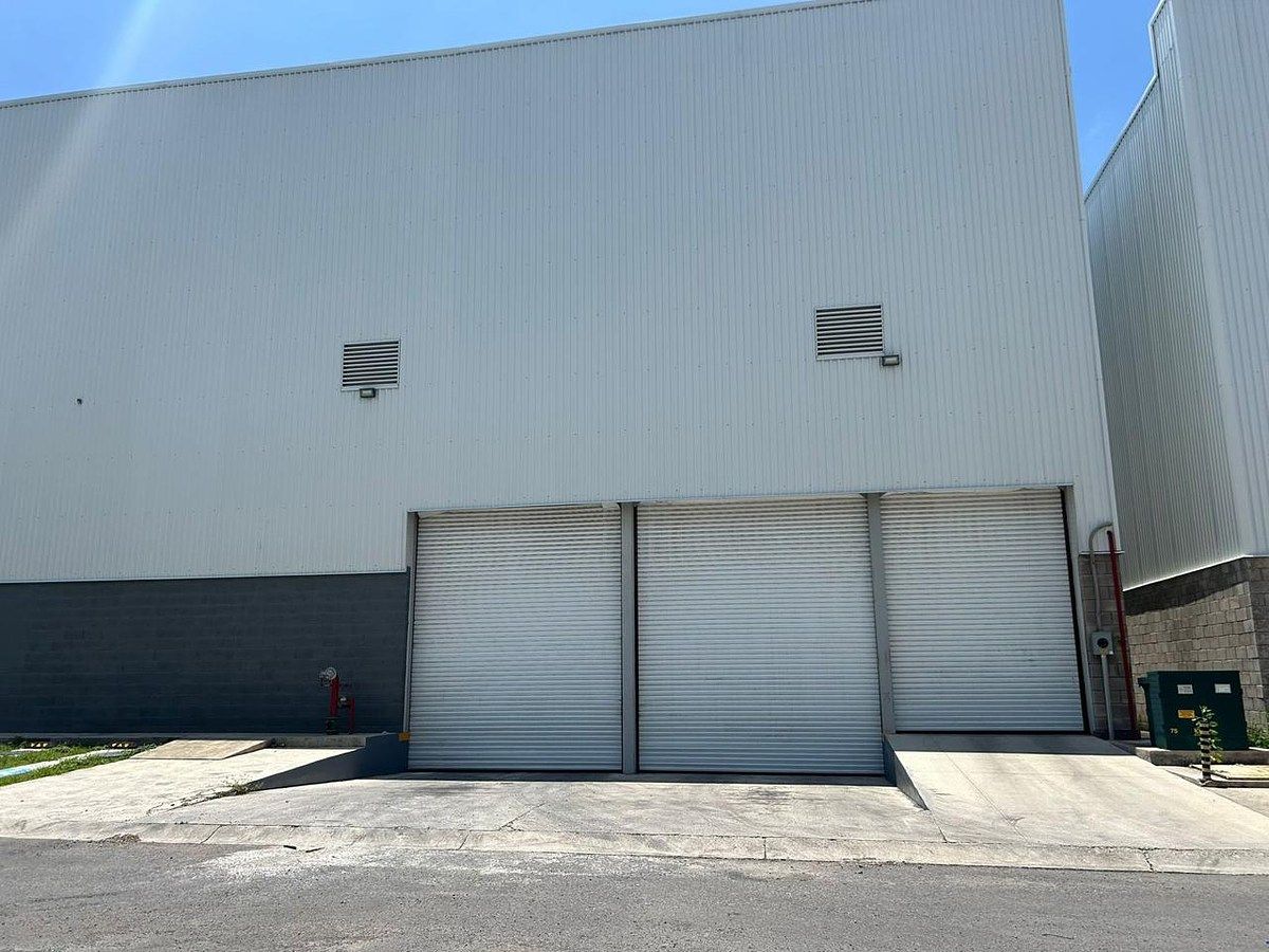 Industrial Warehouse in Valle de Santa Cruz, Tlajomulco de Zúñiga, photo 8 of 14