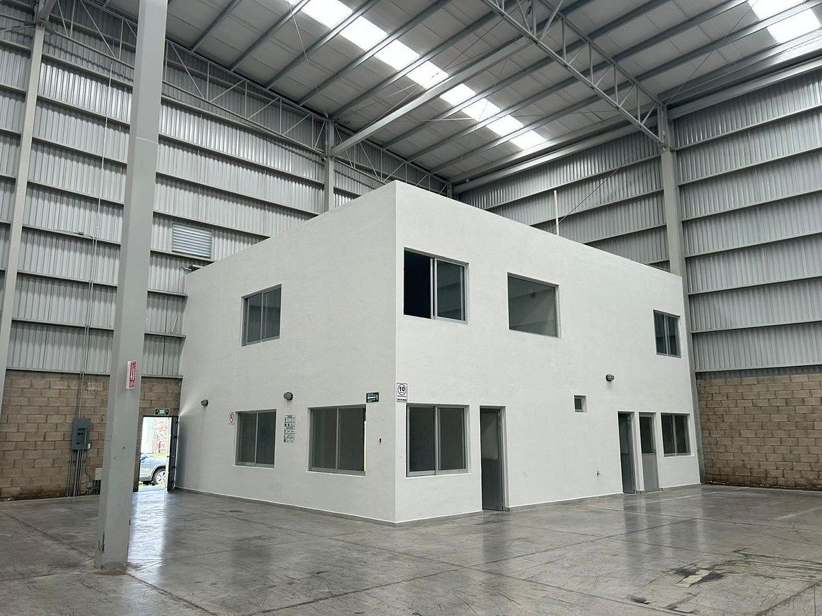 Industrial Warehouse in Valle de Santa Cruz, Tlajomulco de Zúñiga, photo 9 of 14