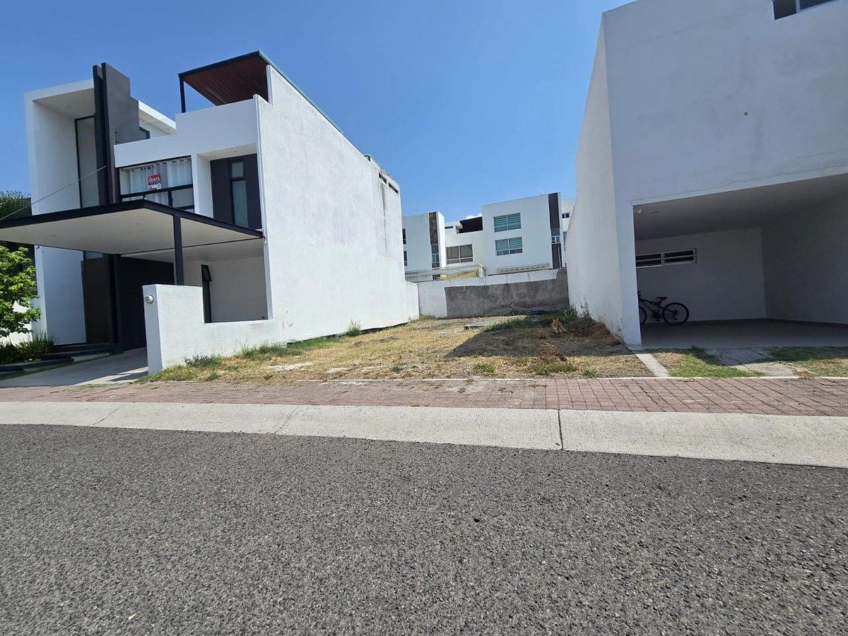 Lot in Juriquilla la Condesa, Querétaro, photo 2 of 10