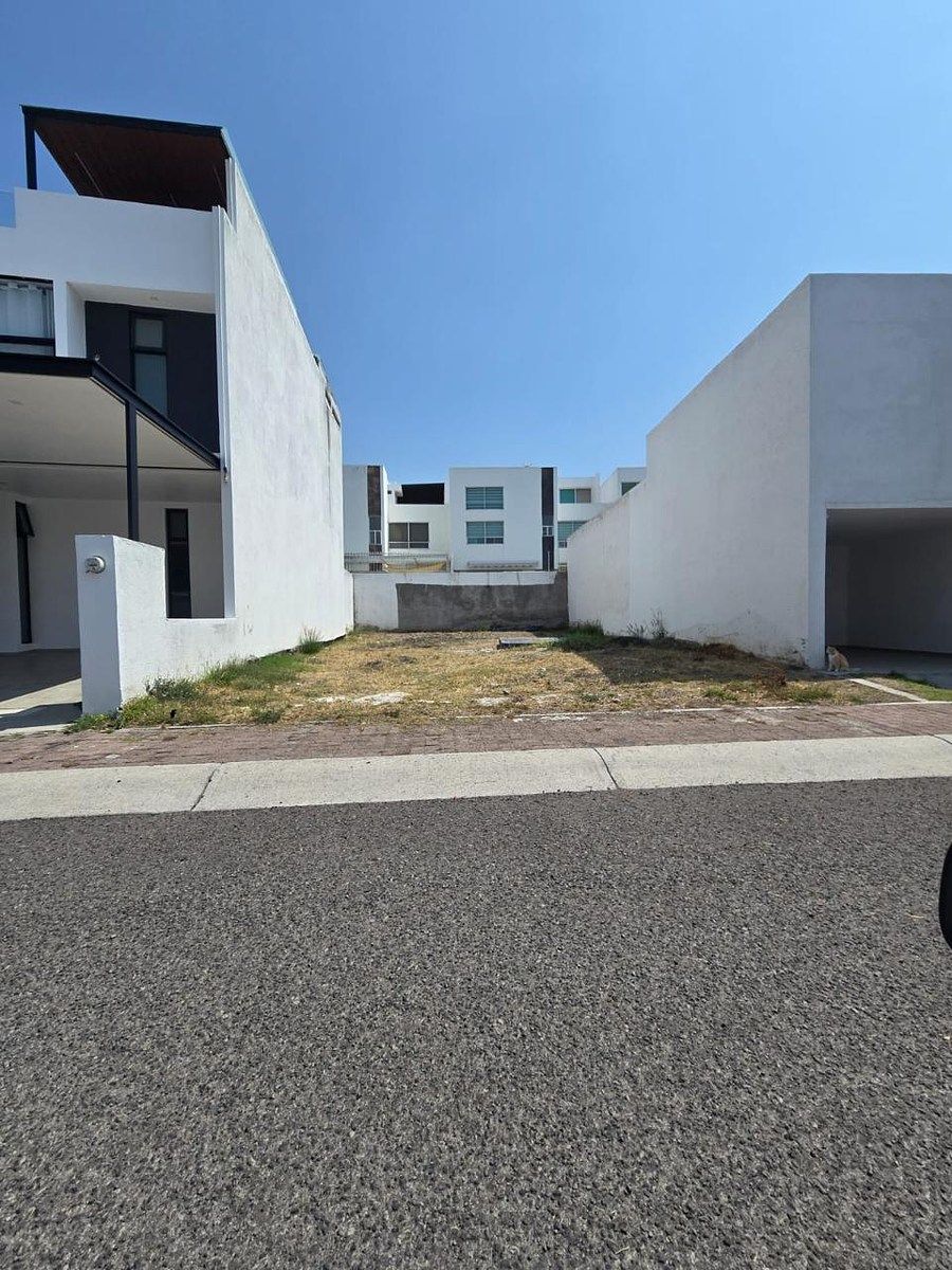 Lot in Juriquilla la Condesa, Querétaro, photo 3 of 10